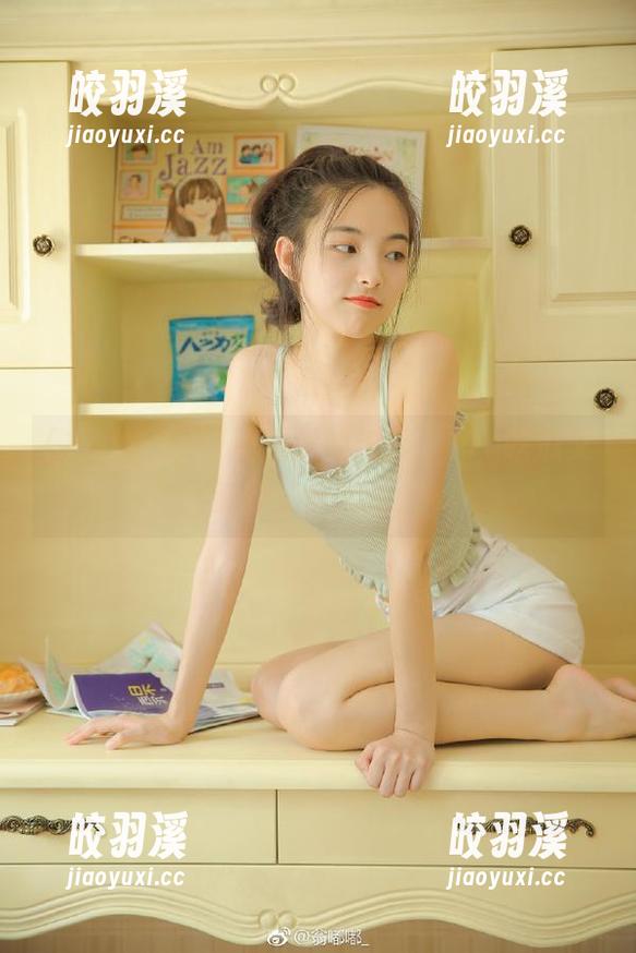 17c吃瓜 首页满满的热搜,17c吃瓜又踩到了谁的雷?