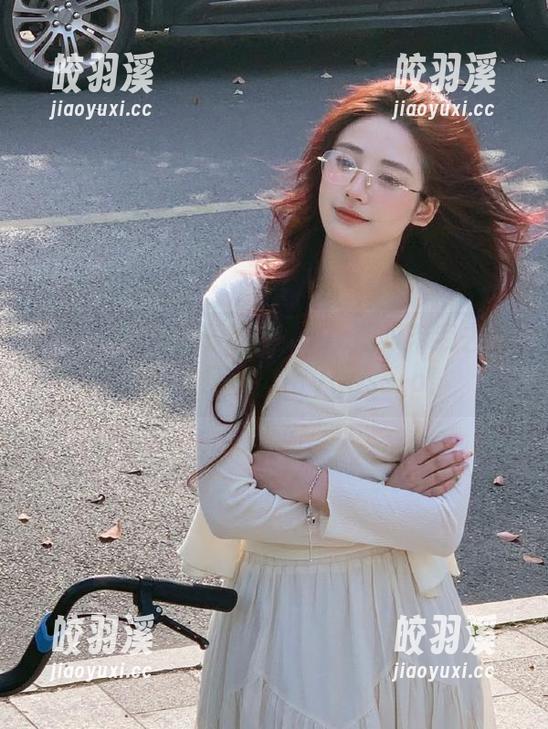 资源观战！17c吃瓜带我去深水区，快捞出juicygossip！
