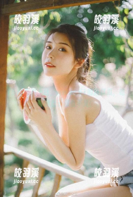 51 首页上线,www..51的新鲜瓜,吃得我肚子都看不见!