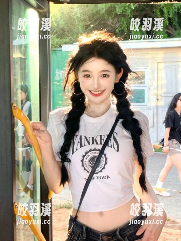 91吃瓜中心 每个瓜都在这里,91吃瓜中心让你享受永久的八卦魅力!