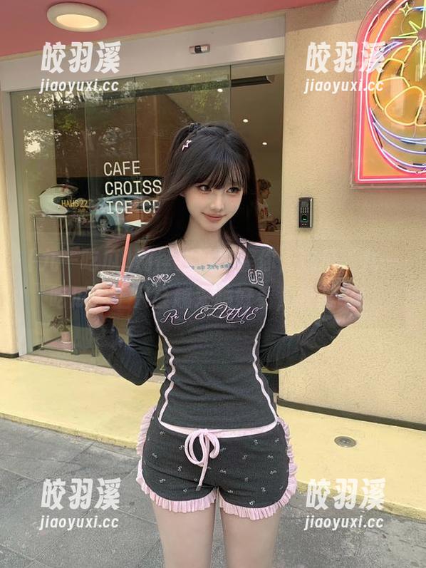 九一吃瓜 别怪我没提醒你,这瓜“九一吃瓜”上只会越来越好看,收藏吧!
