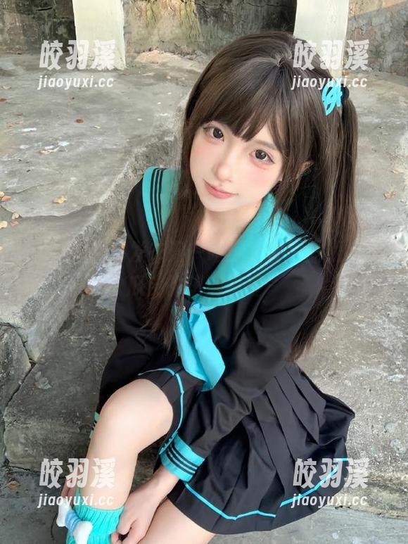 发布五一吃瓜软件，曲线感受瓜皮的饱满程度～