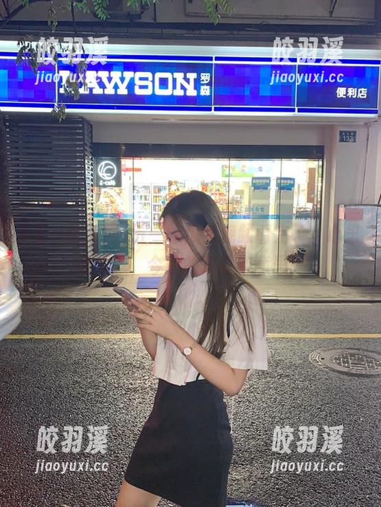 五一吃瓜网 五一吃瓜网视频看完了,心里默默想,今晚的瓜真有意思!
