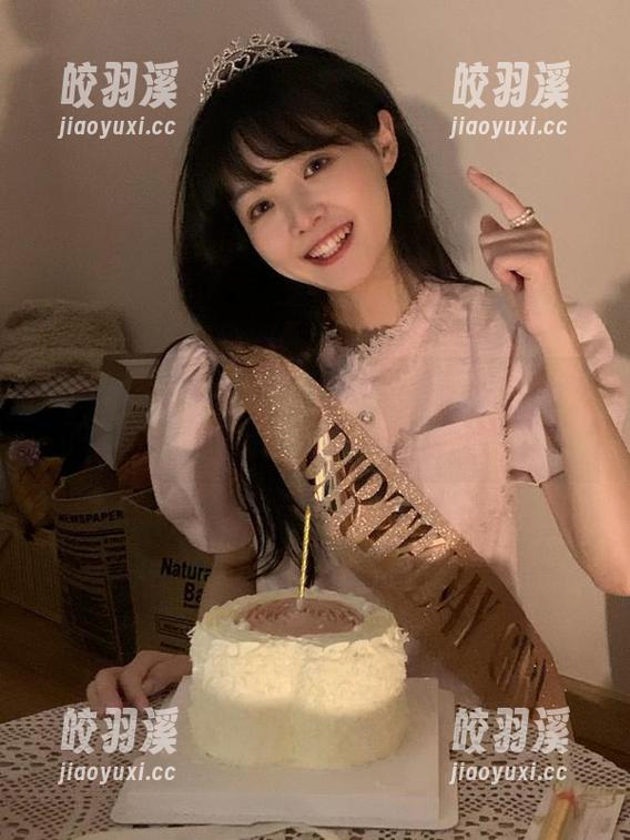 今日吃瓜 今日吃瓜登录,热门大瓜像极了真爱,远远看比近距离心累的多吧。