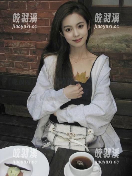 吃瓜网 小心意外收获!下载吃瓜网后,我的日常变了样