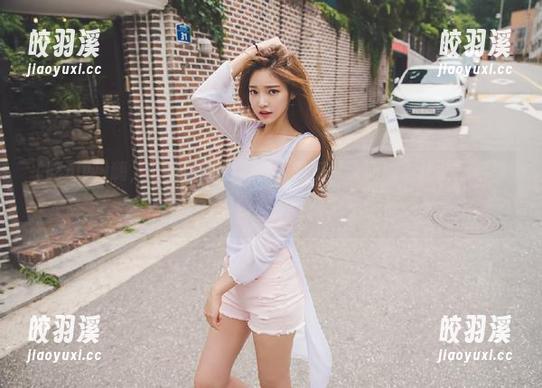嗨，吃瓜网入口，今天的瓜从天而降，让我想起夏天的西瓜，真有趣