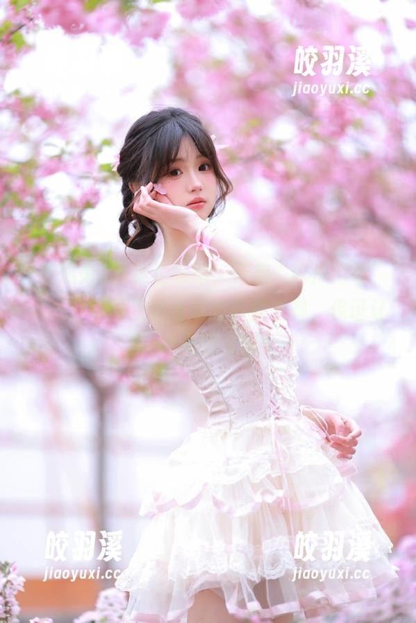 吃瓜论坛 禁止吸烟,开启“吃瓜论坛”传送门才能找到真正的八卦燃料,保证让脑洞开到飞起!