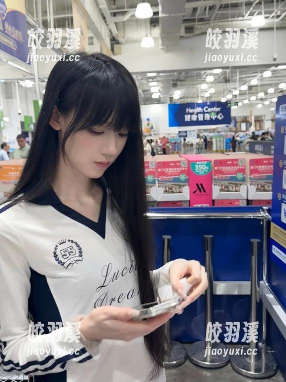 吃瓜黑料 我刚才点了个链接,没想到吃瓜黑料又发新品了,你们真敢啊!