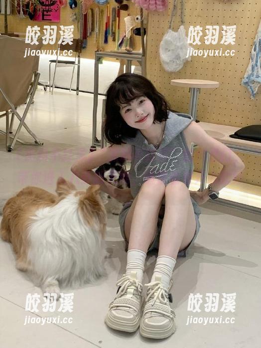 黑料不打洋 “黑料不打洋”的传送门,带你进入八卦新天地,随便看看开心就好。