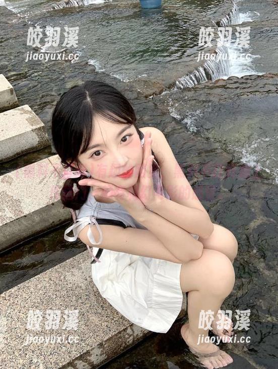 黑料不打烊 有趣的网页:黑料不打烊加上传送门,颇有科幻电影的感觉。