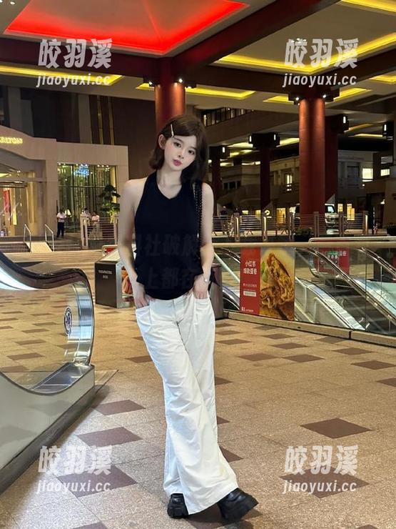 黑料社 黑料社破解版下载来了,看首页上都在疯传!