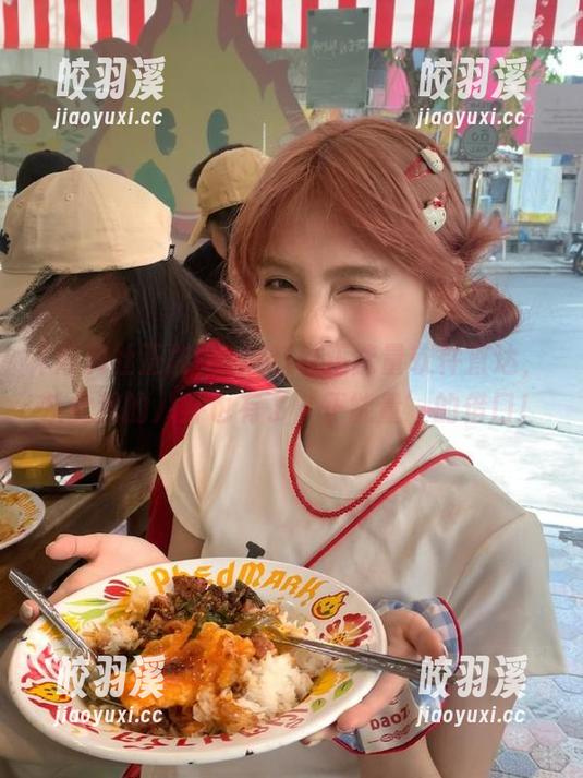 黑料社正能量软件直达，从此我的八卦也有了‘正能量’的借口！