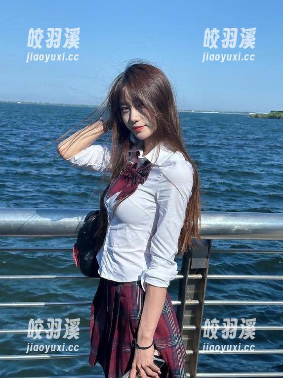 在“黑料老司机”app，爆料像吃火锅，一烫更过瘾！